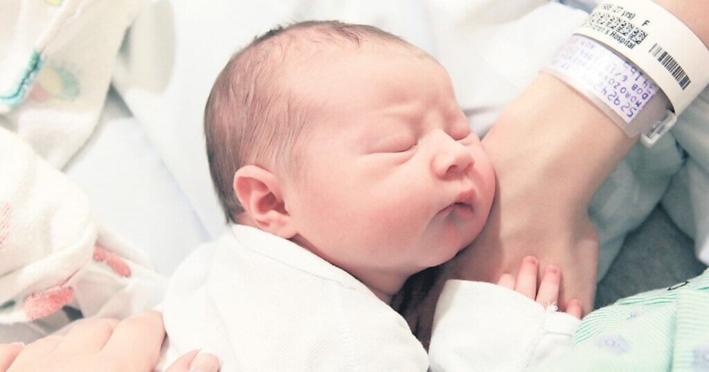 Prénom fille 2021-min