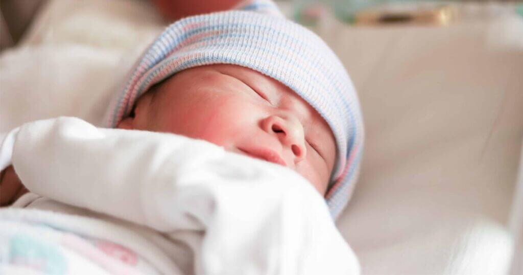 20 prénoms féminins rares en 4 lettres-min