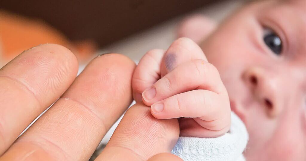 20 prénoms féminins rares, jolis et pas vieillots-min