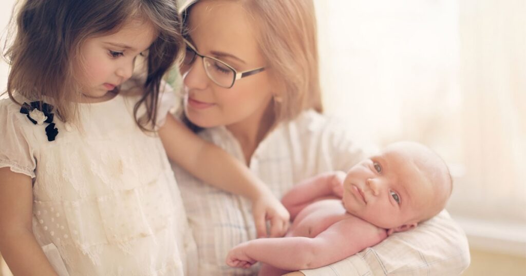 Avoir un deuxième enfant est-il vraiment plus difficile-min