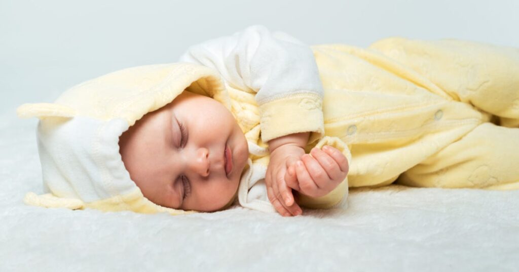 Les 15 plus jolis prénoms hébreux pour filles et garçons-min