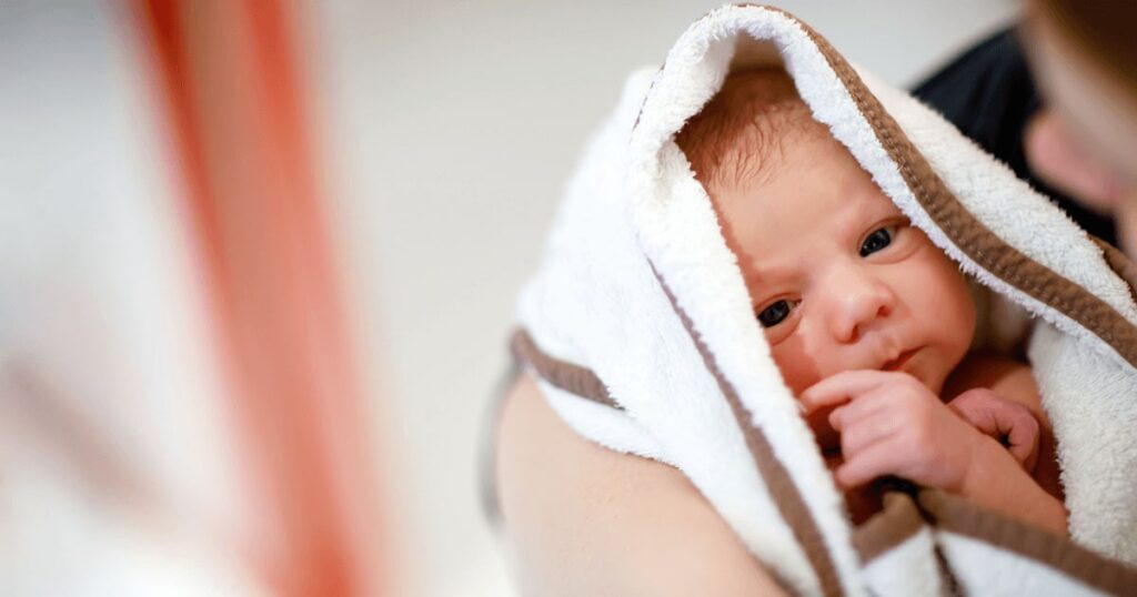 Les 20 prénoms pour filles les plus tendance en novembre 2022-min