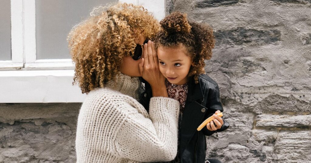 6 incontournables à apprendre à sa fille pour cultiver indépendance et confiance en elle-min