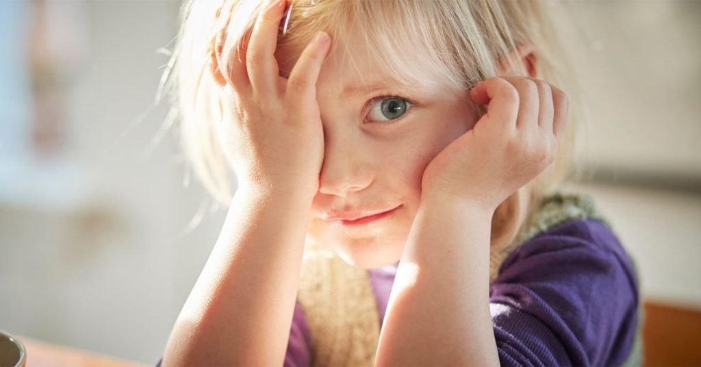 Jusqu'à quel âge peut-on se montrer nus devant ses enfants-min