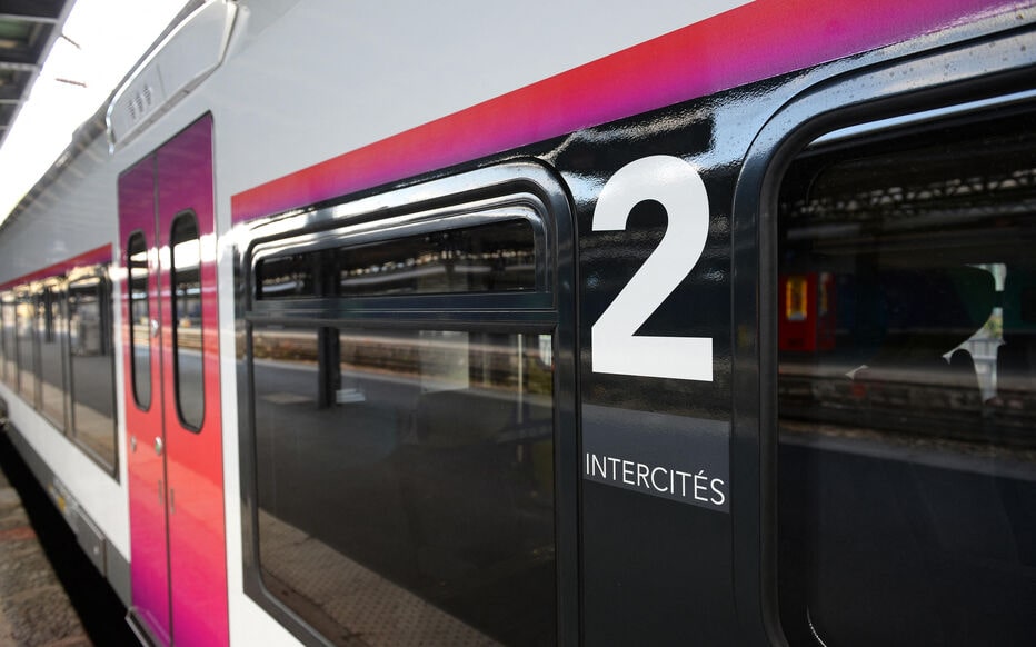 Le train Clermont-Paris a dû faire un arrêt d'urgence à Montargis, le temps que la passagère accouche et soit prise en charge