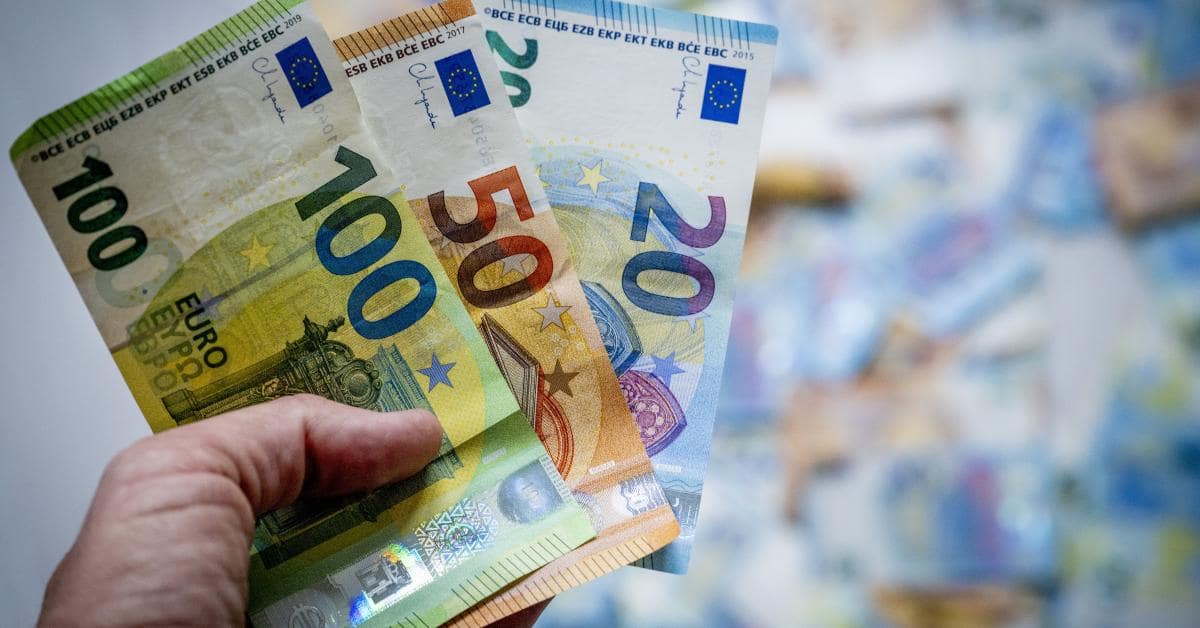 plafond légal pour argent liquide chez soi -min