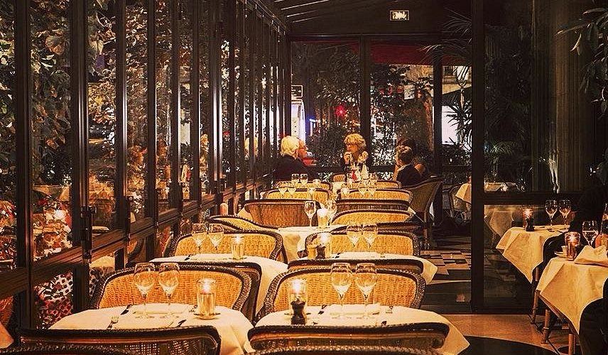 restaurant-min